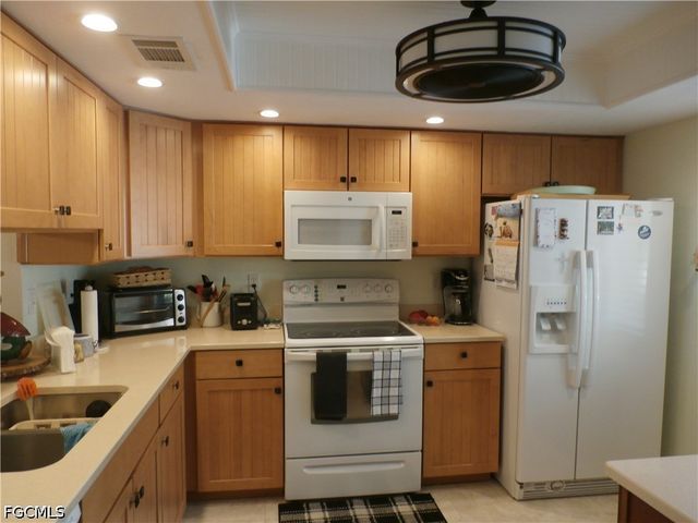 11140 Caravel CIR 109, Fort Myers, FL 33908