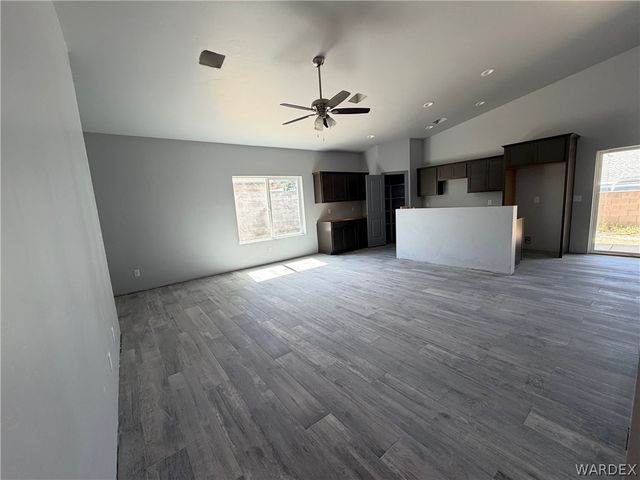 3225 N Jewel Street, Kingman, AZ 86409