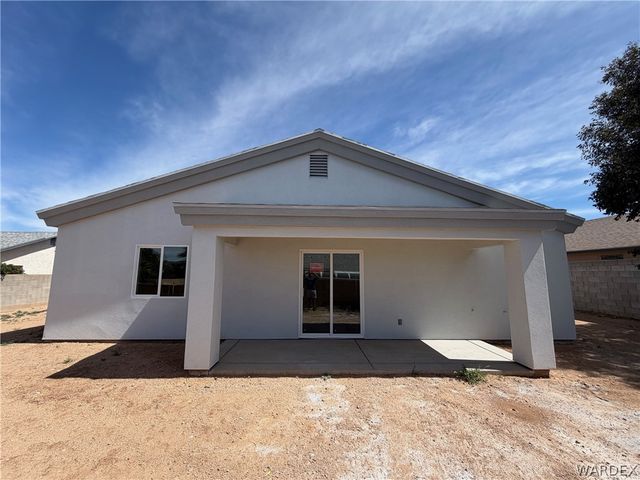 3225 N Jewel Street, Kingman, AZ 86409