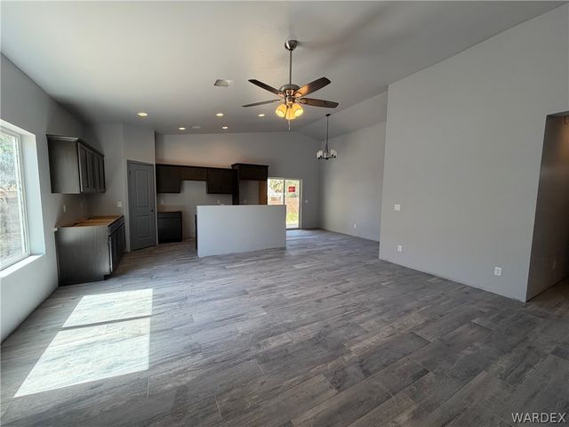 3225 N Jewel Street, Kingman, AZ 86409