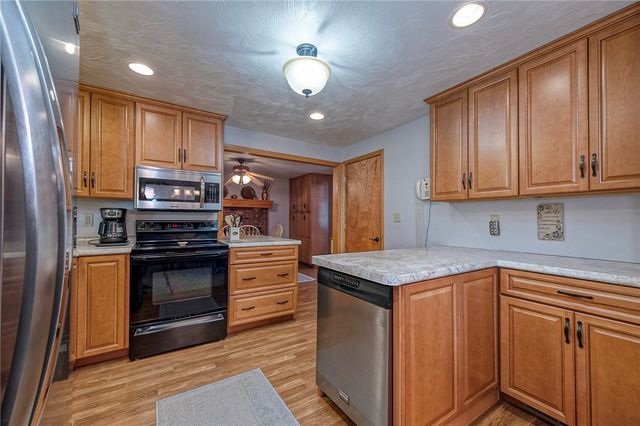 18 Christy Road, Delmont, PA 15626