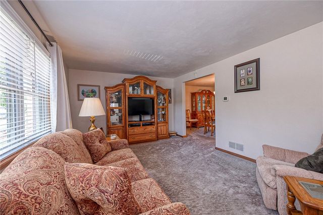 18 Christy Road, Delmont, PA 15626