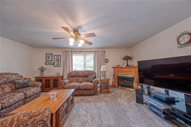 18 Christy Road, Delmont, PA 15626