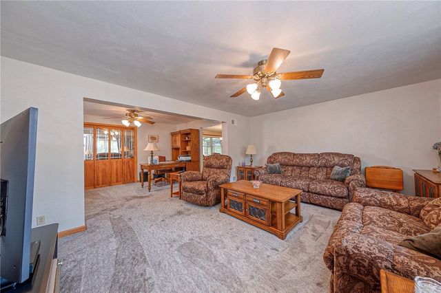 18 Christy Road, Delmont, PA 15626
