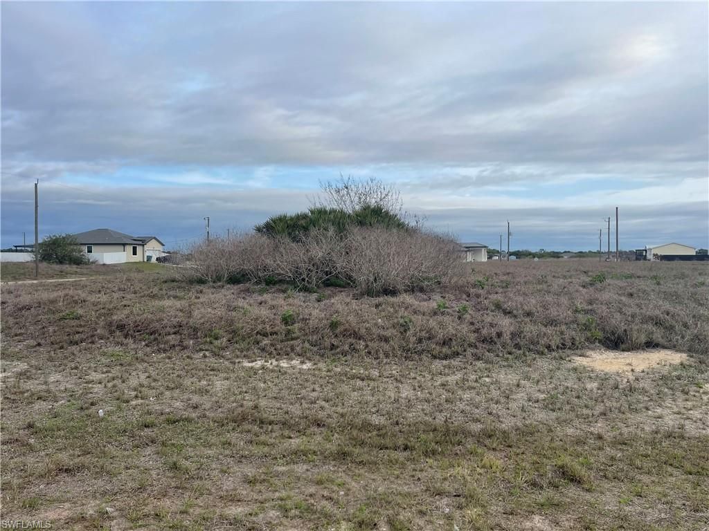 7002 Lotus CT, LABELLE, FL 33935 — photo 3