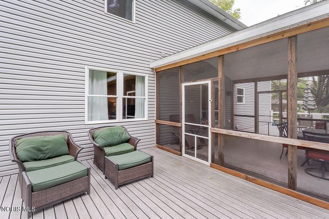 1709 Township Rd Ef, Swanton, OH 43558