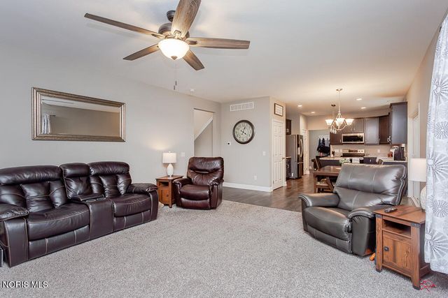 1709 Township Rd Ef, Swanton, OH 43558