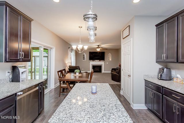 1709 Township Rd Ef, Swanton, OH 43558