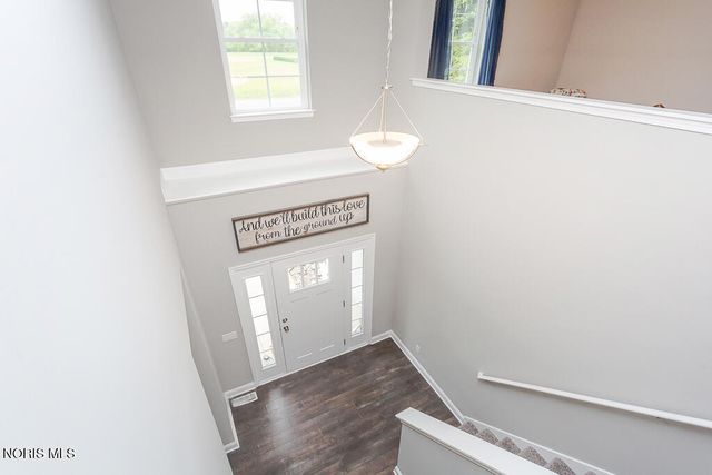 1709 Township Rd Ef, Swanton, OH 43558