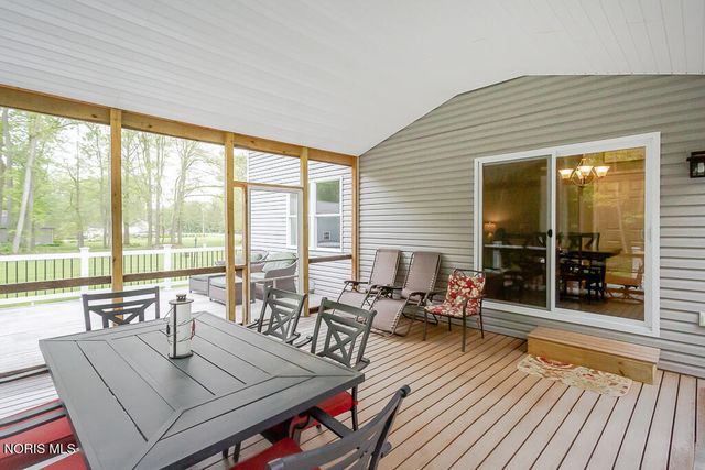 1709 Township Rd Ef, Swanton, OH 43558