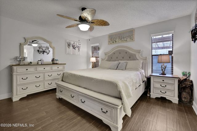 10927 GREAT SOUTHERN Drive, Jacksonville, FL 32257