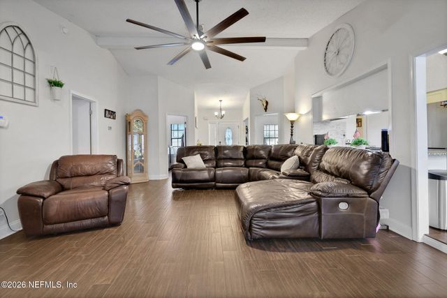 10927 GREAT SOUTHERN Drive, Jacksonville, FL 32257