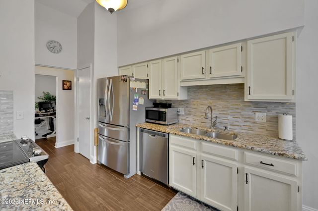 10927 GREAT SOUTHERN Drive, Jacksonville, FL 32257