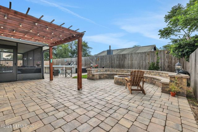 10927 GREAT SOUTHERN Drive, Jacksonville, FL 32257