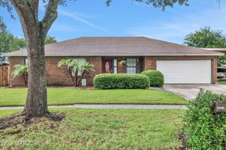 10927 GREAT SOUTHERN Drive, Jacksonville, FL 32257