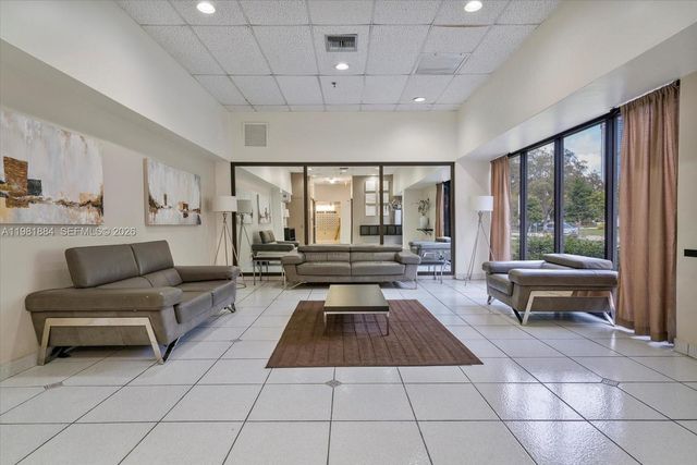 17500 N Bay Road S707, Sunny Isles Beach, FL 33160