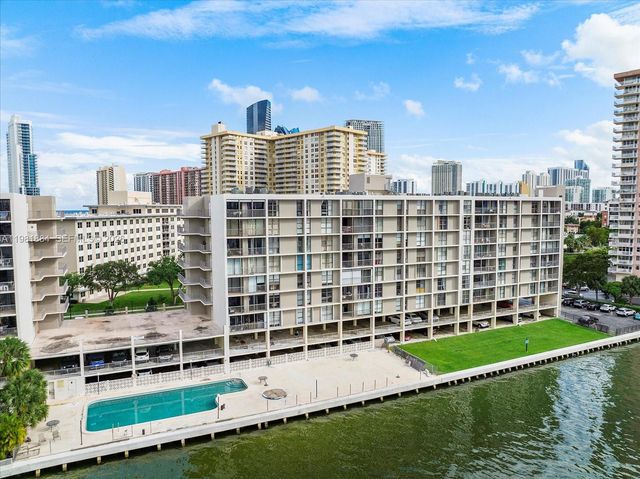 17500 N Bay Road S707, Sunny Isles Beach, FL 33160