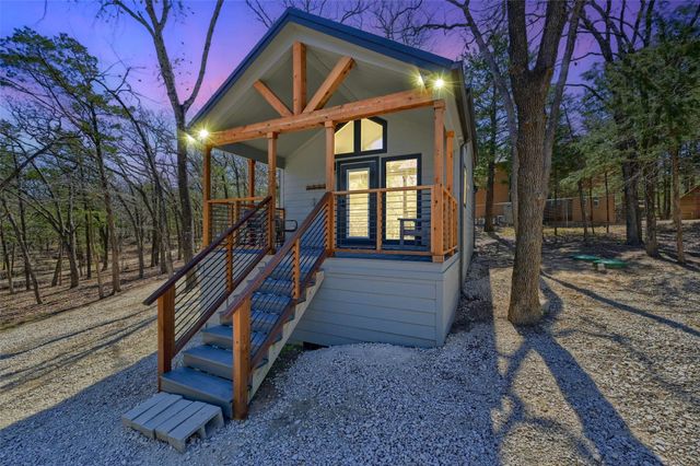 38 Rice Lane, Pottsboro, TX 75076