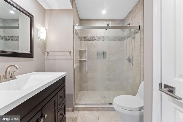 215 LAKEWOOD LANDING DR, Bumpass, VA 23024