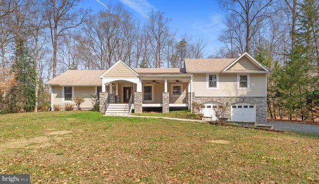 215 LAKEWOOD LANDING DR, Bumpass, VA 23024