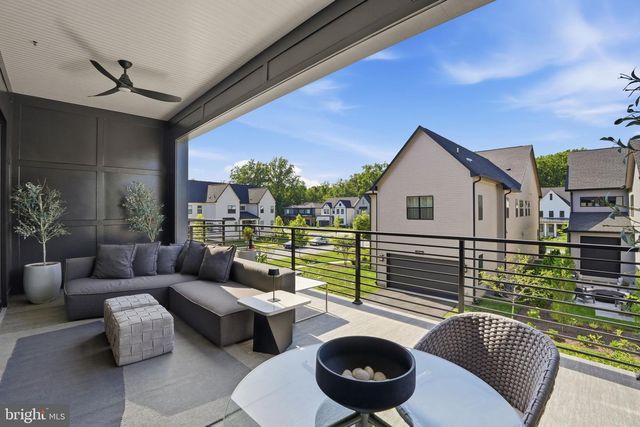 7027 ARTESA LN, Bethesda, MD 20817