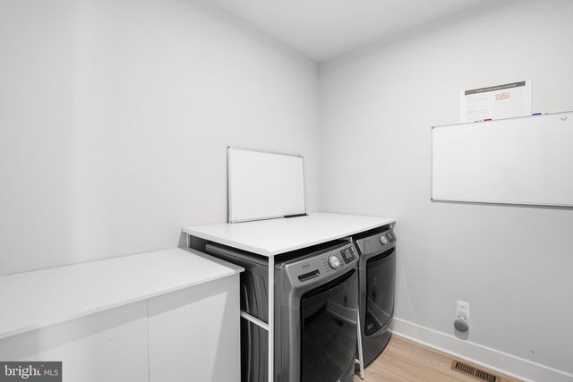 7027 ARTESA LN, Bethesda, MD 20817