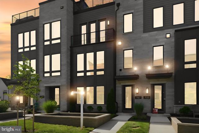 7027 ARTESA LN, Bethesda, MD 20817