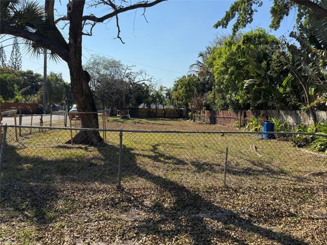 1201 NE 3rd Avenue, Fort Lauderdale, FL 33304