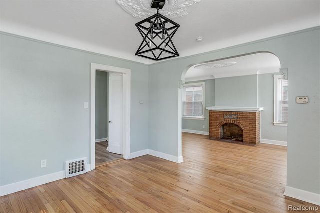 14930 Fairmount Drive, Detroit, MI 48205