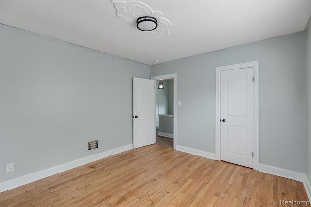 14930 Fairmount Drive, Detroit, MI 48205