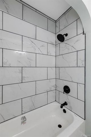 14930 Fairmount Drive, Detroit, MI 48205