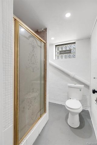 14930 Fairmount Drive, Detroit, MI 48205