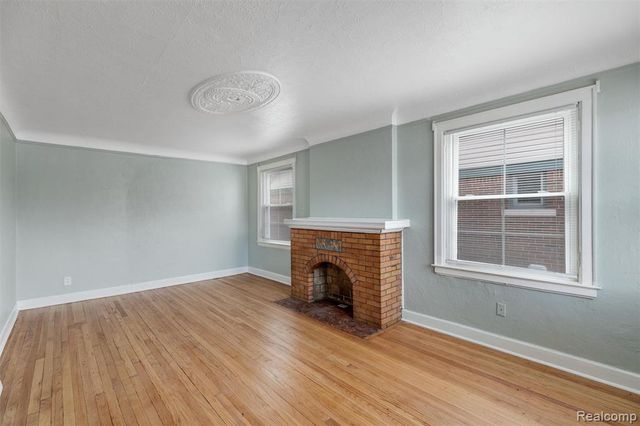 14930 Fairmount Drive, Detroit, MI 48205