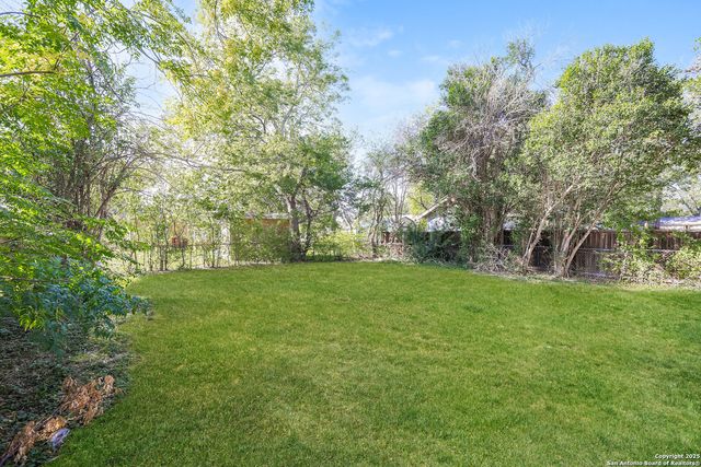 230 Corliss, San Antonio, TX 78220