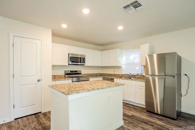 230 Corliss, San Antonio, TX 78220