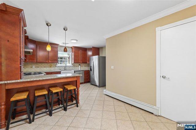 51 Anderson Avenue, Englewood Cliffs, NJ 07632