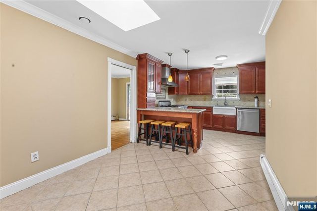51 Anderson Avenue, Englewood Cliffs, NJ 07632