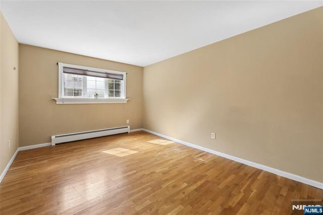 51 Anderson Avenue, Englewood Cliffs, NJ 07632