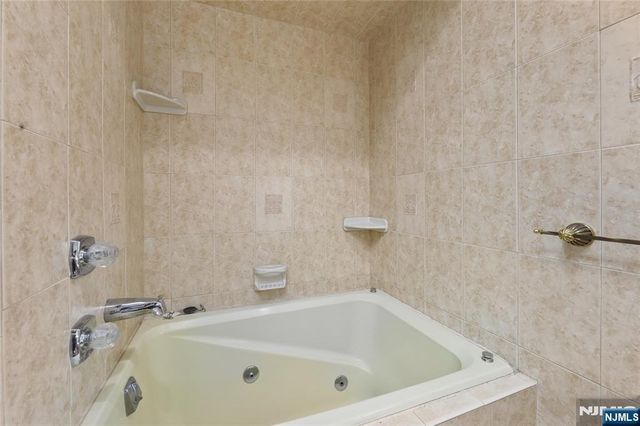 51 Anderson Avenue, Englewood Cliffs, NJ 07632