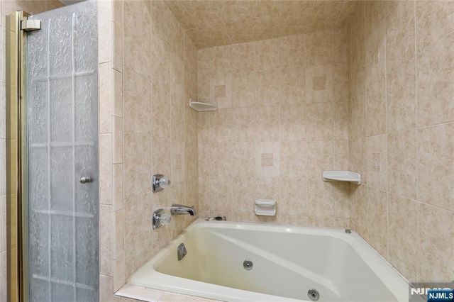 51 Anderson Avenue, Englewood Cliffs, NJ 07632