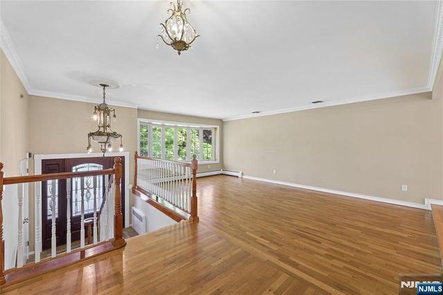 51 Anderson Avenue, Englewood Cliffs, NJ 07632