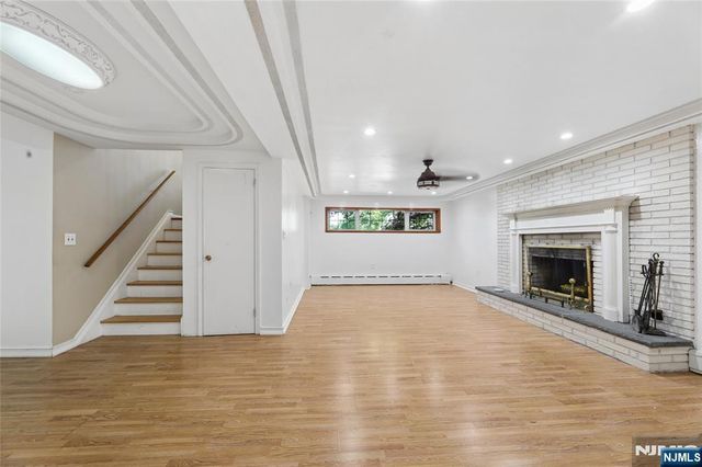 51 Anderson Avenue, Englewood Cliffs, NJ 07632