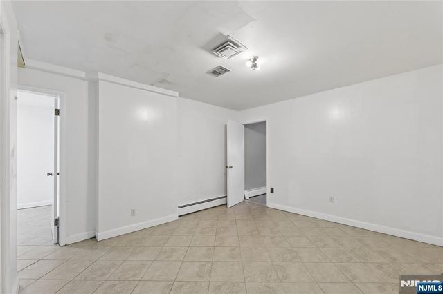 51 Anderson Avenue, Englewood Cliffs, NJ 07632