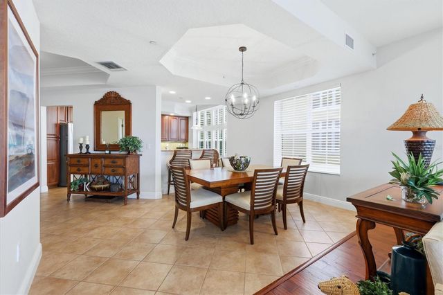 6360 WATERCREST WAY 201, Lakewood Ranch, FL 34202