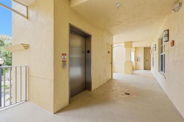 6360 WATERCREST WAY 201, Lakewood Ranch, FL 34202