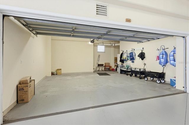 6360 WATERCREST WAY 201, Lakewood Ranch, FL 34202