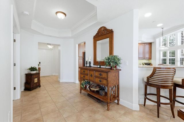 6360 WATERCREST WAY 201, Lakewood Ranch, FL 34202