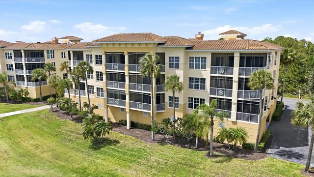 6360 WATERCREST WAY 201, Lakewood Ranch, FL 34202