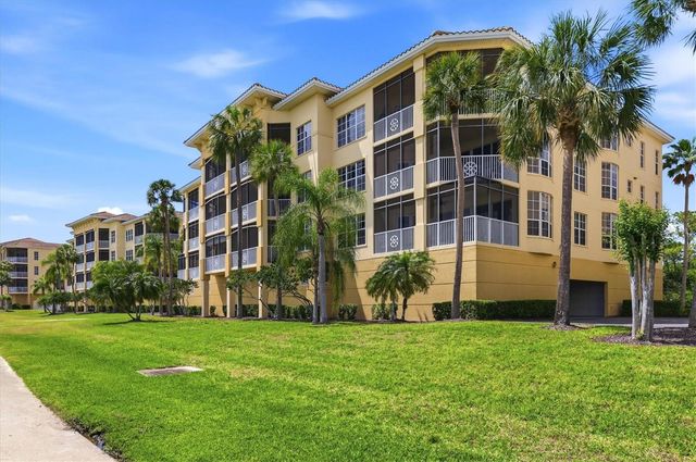 6360 WATERCREST WAY 201, Lakewood Ranch, FL 34202