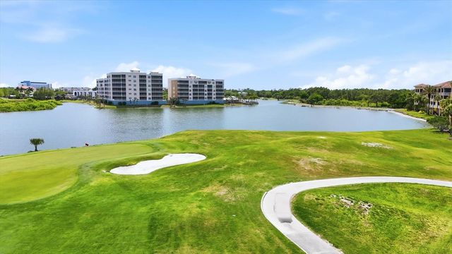 6360 WATERCREST WAY 201, Lakewood Ranch, FL 34202